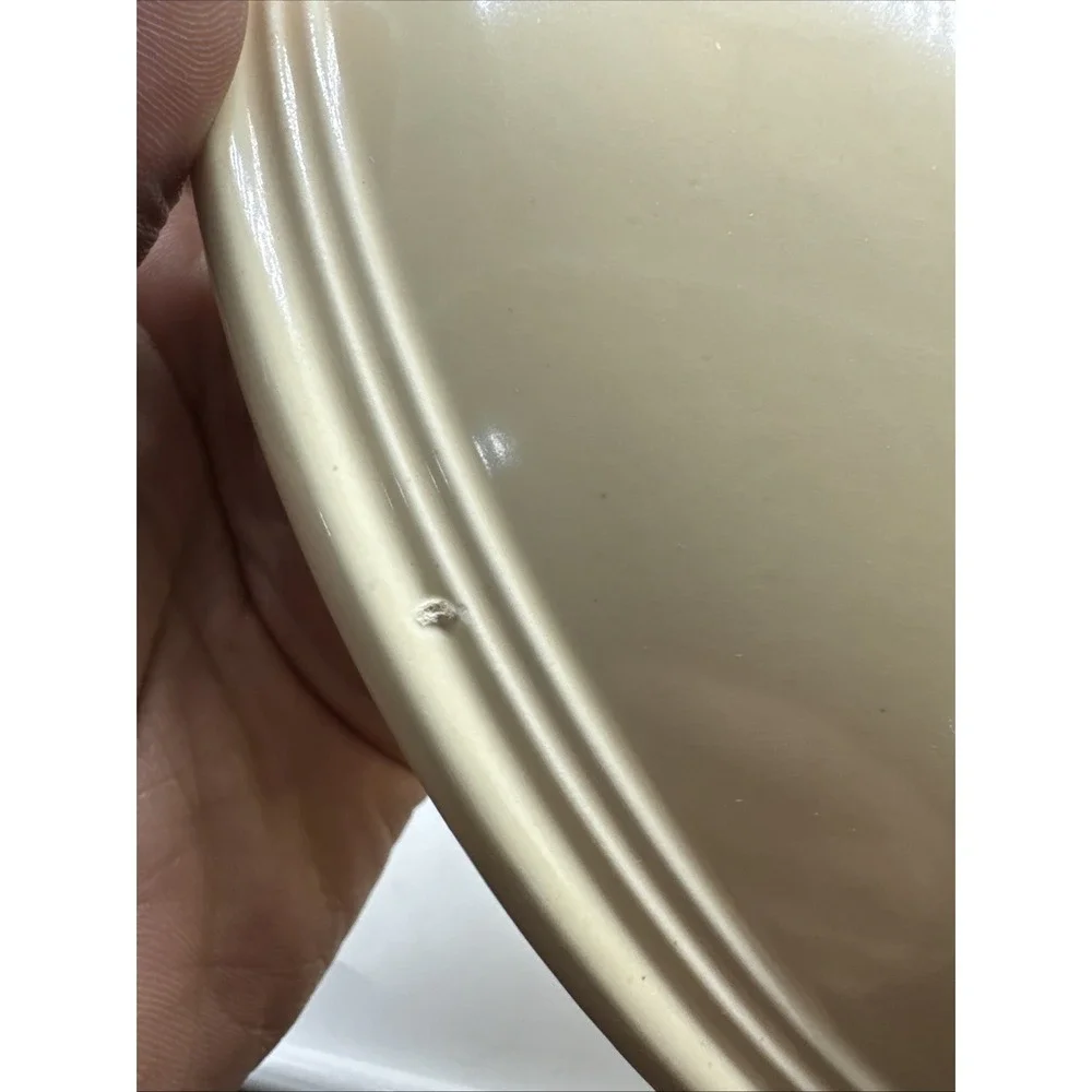 RARE! Vintage FIESTA IVORY 11.25